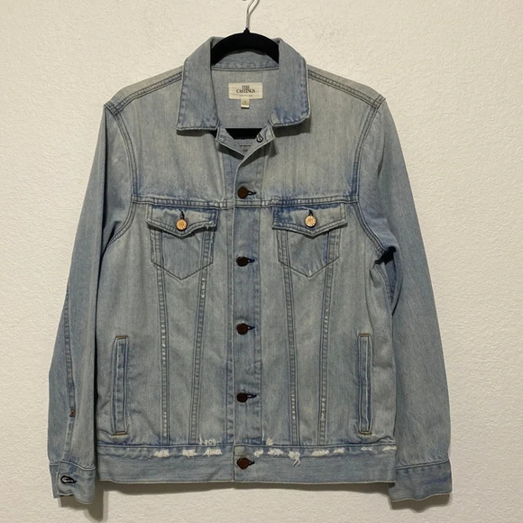 Aritzia The Castings Edition Oversized Denim Jacket - Picture 1 of 11